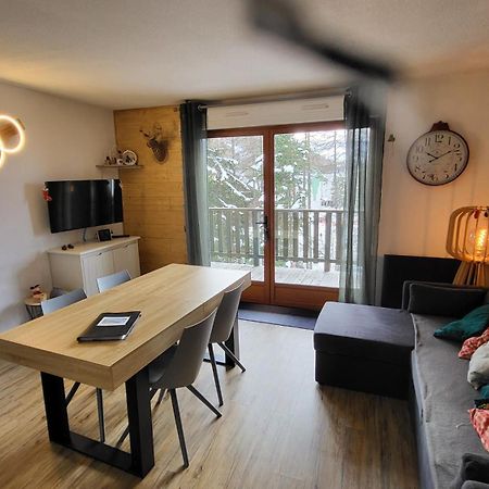 Appartement 4 A 6 Personnes - Chalets D'Aurouze - La Joue Du Loup Saint-Étienne-en-Dévoluy Exterior foto